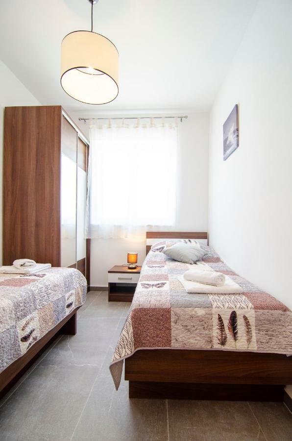 Apartment Sara 2 Bol