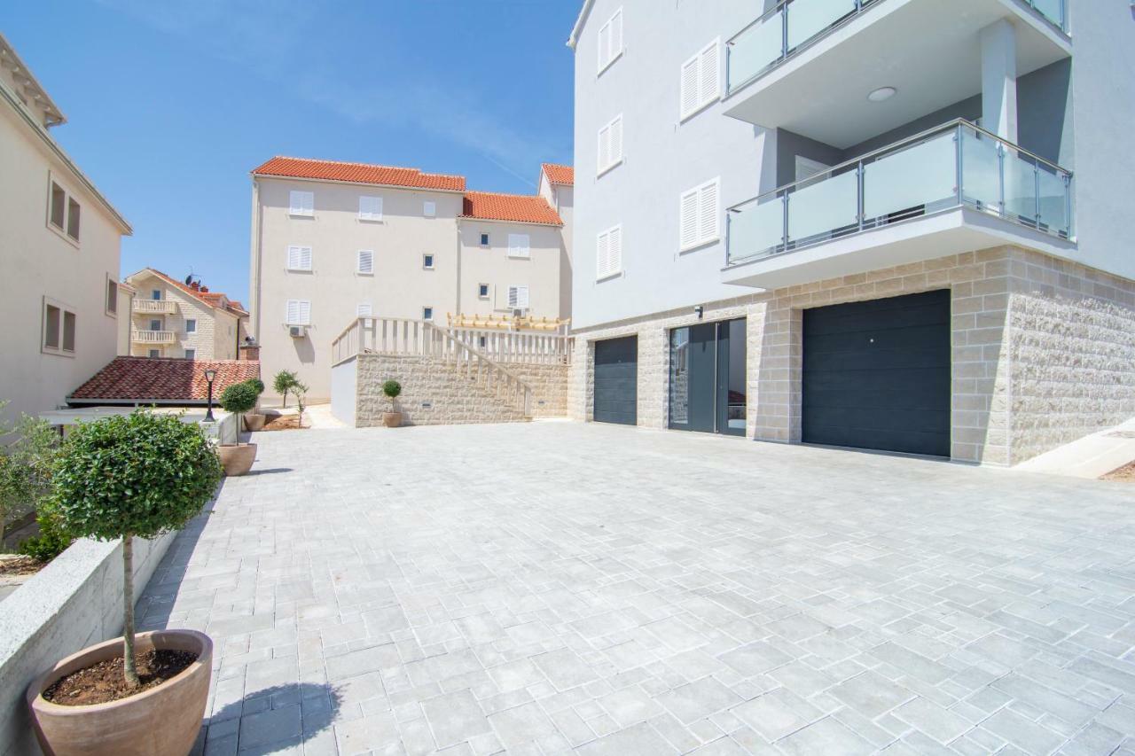 Apartment Sara 2 Bol