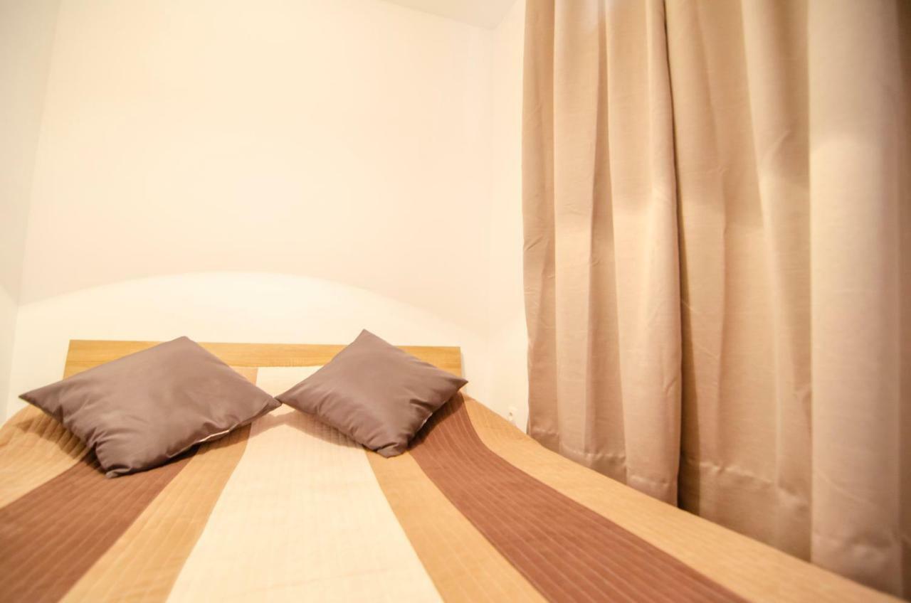 Sara 2 Apartma